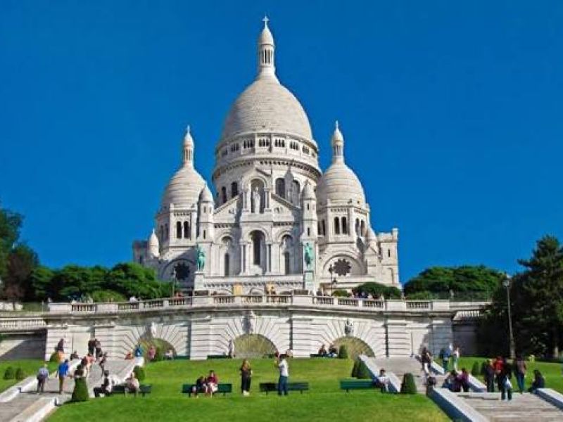 İzmir Çıkışlı Sömestr Özel Kültür ve Eğlence Rotası   Paris & Disneyland Turu